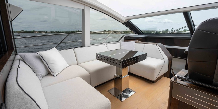 Sunseeker Predator 60 EVO
