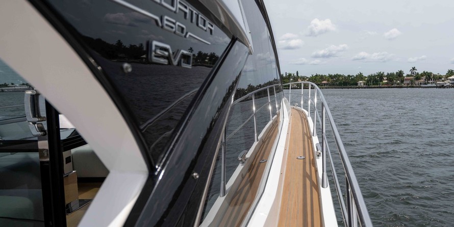 Sunseeker Predator 60 EVO