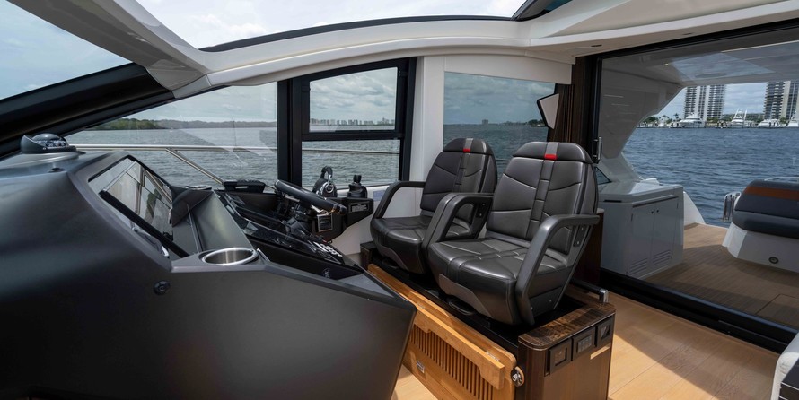 Sunseeker Predator 60 EVO