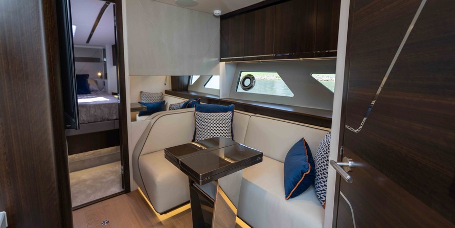 Sunseeker Predator 60 EVO