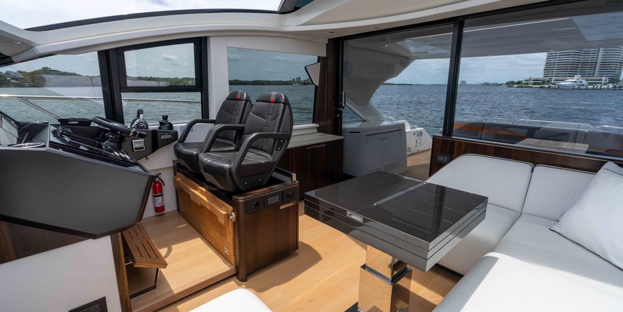 Sunseeker Predator 60 EVO