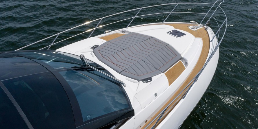 Sunseeker Predator 60 EVO