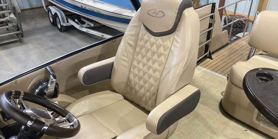 Premier Pontoons Grand Isle 250