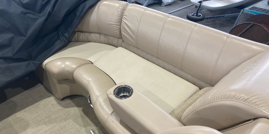 Premier Pontoons Grand Isle 250