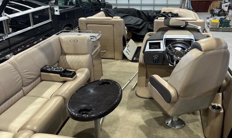 Premier Pontoons Grand Isle 250