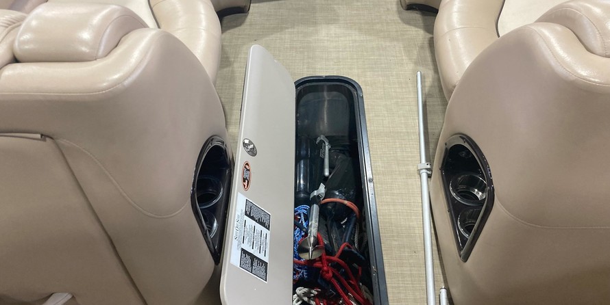 Premier Pontoons Grand Isle 250