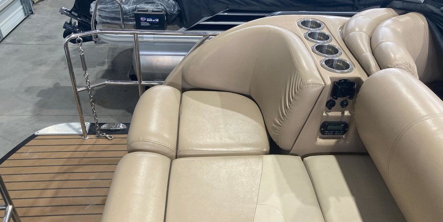 Premier Pontoons Grand Isle 250