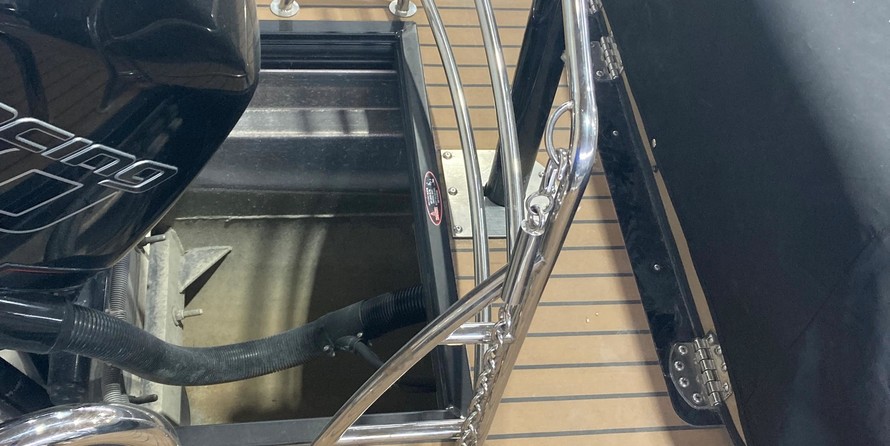 Premier Pontoons Grand Isle 250