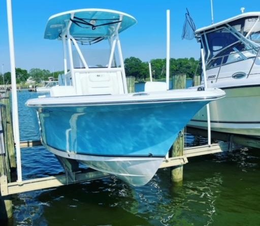 Sea Ray hunt ultra 211