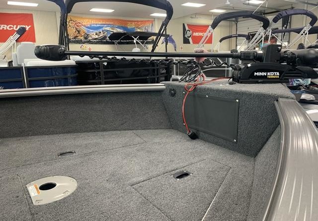 Lund Boats 1875 Impact Sport