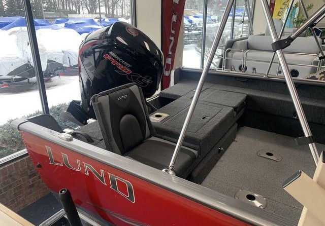 Lund Boats 1875 Impact Sport