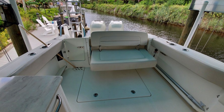 Boston Whaler 270 Vantage