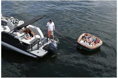 Sunchaser Boats Geneva Cruise 22 LR DH