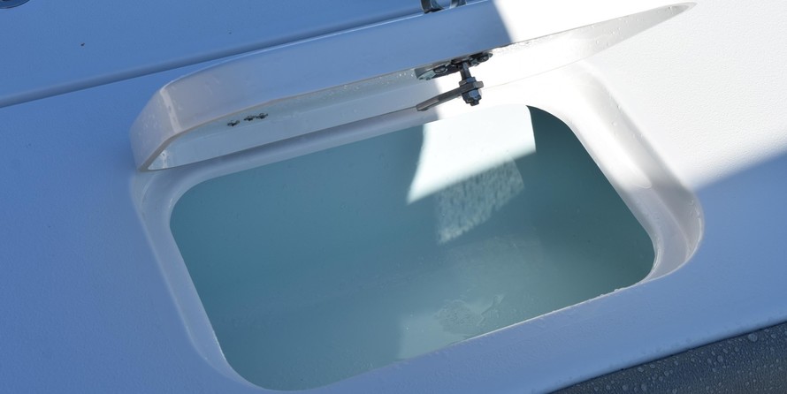 Sportsman Masters 247OE Bay Boat