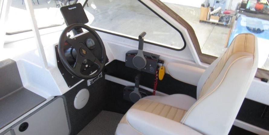 North River 20 Seahawk Outboard