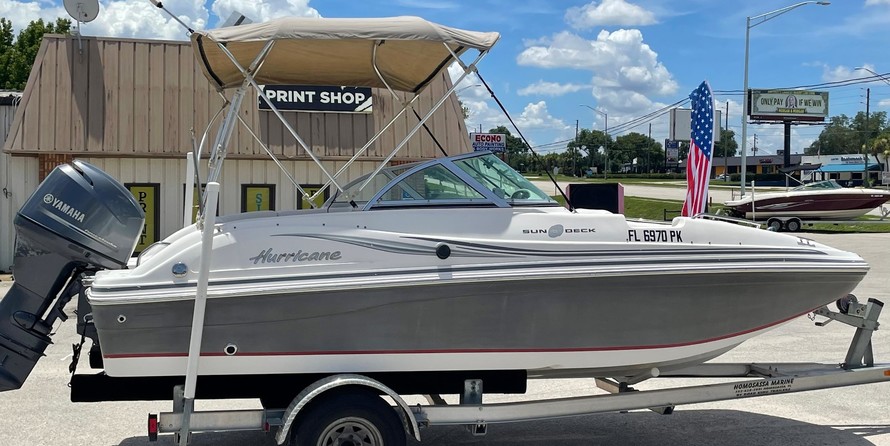 Hurricane 187 sun deck