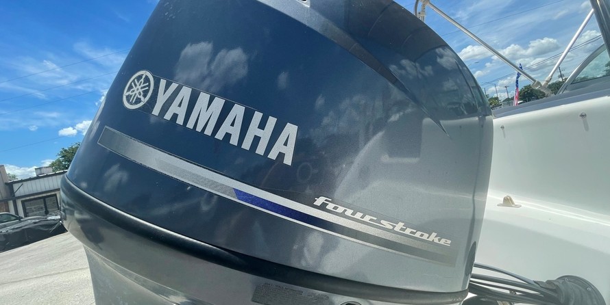 Hurricane 187 sun deck