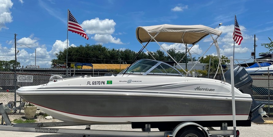 Hurricane 187 sun deck