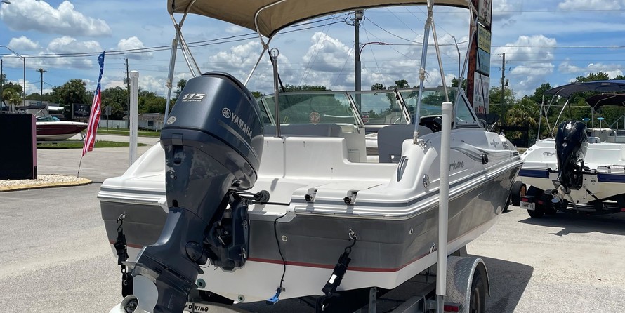 Hurricane 187 sun deck