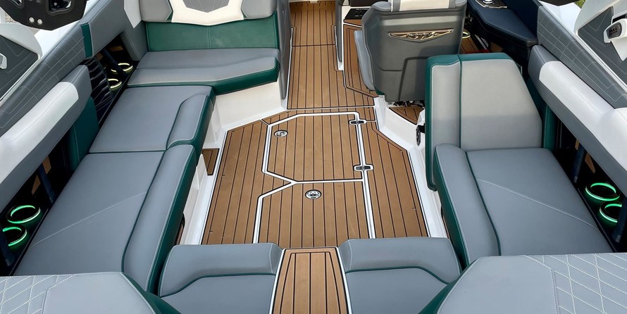 Super Air Nautique G23