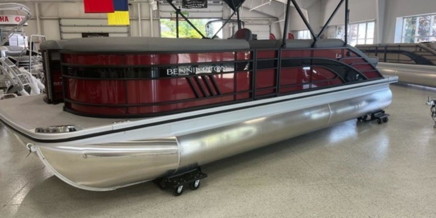 Bennington 23 LSB