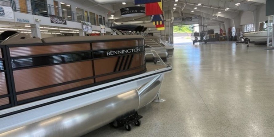 Bennington 24 sbrx