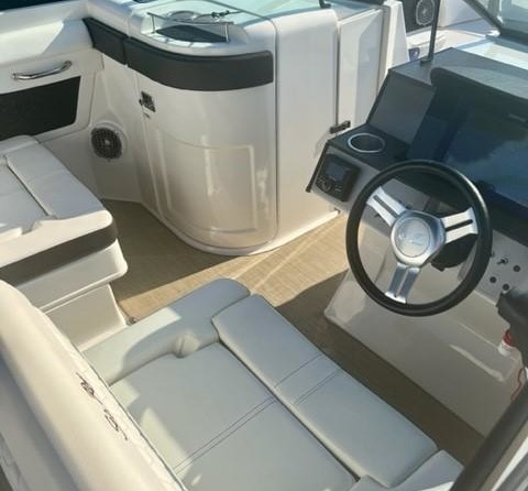 Sea Ray SDX 270 OB