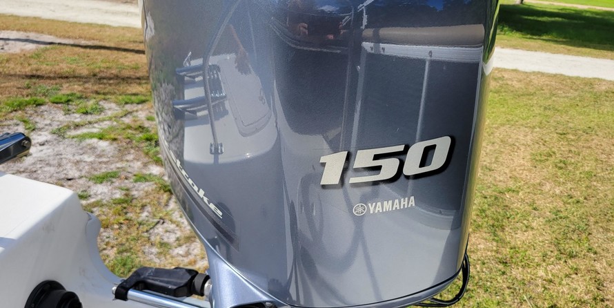 Hurricane fundeck 232