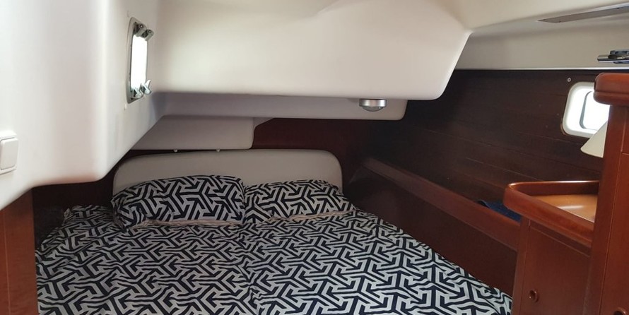 Beneteau Oceanis 473