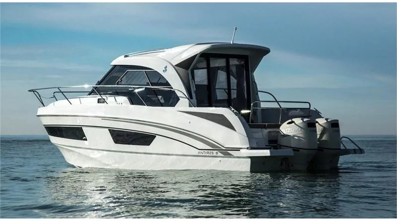 Beneteau Antares 9 OB