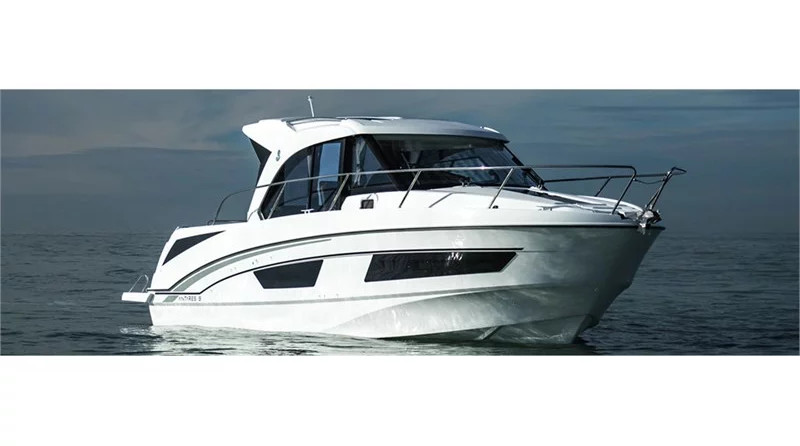 Beneteau Antares 9 OB