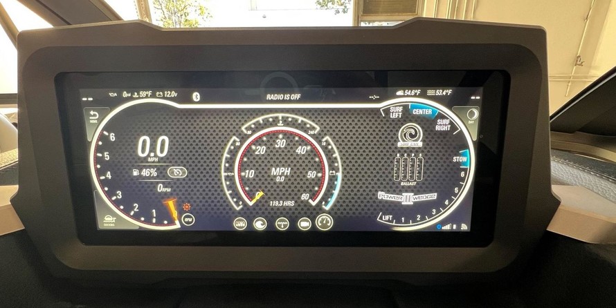 Malibu Wakesetter 23 LSV