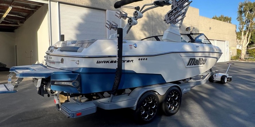 Malibu Wakesetter 23 LSV