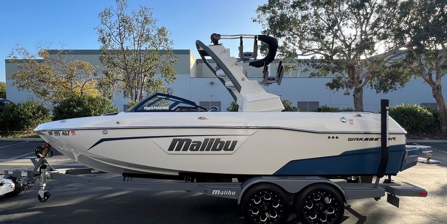 Malibu Wakesetter 23 LSV