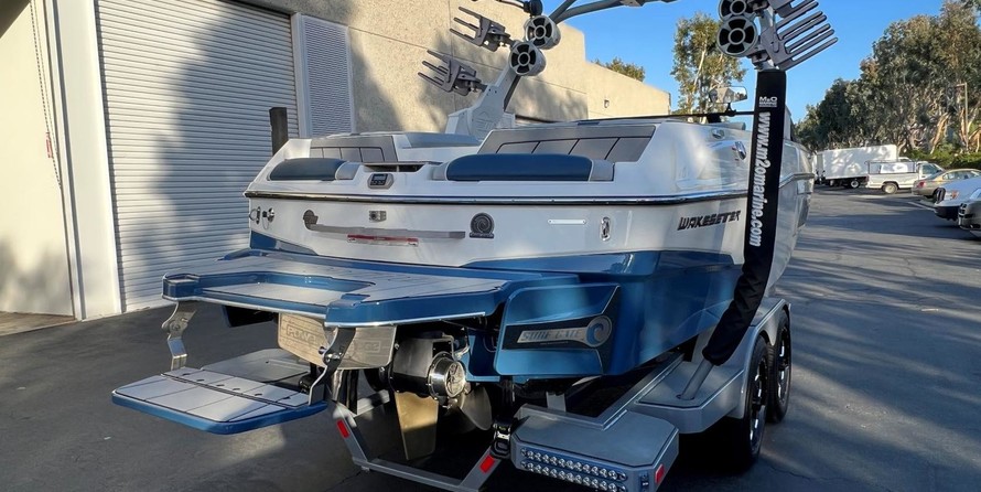 Malibu Wakesetter 23 LSV