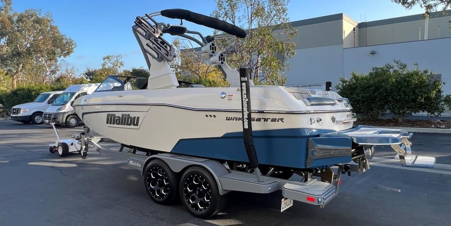 Malibu Wakesetter 23 LSV