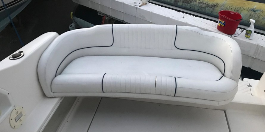 Chaparral 240 Signature