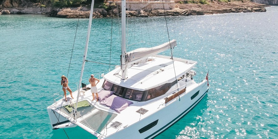 Fountaine Pajot Lucia 40