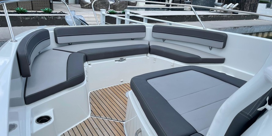 Jeanneau Cap Camarat 9.0 CC