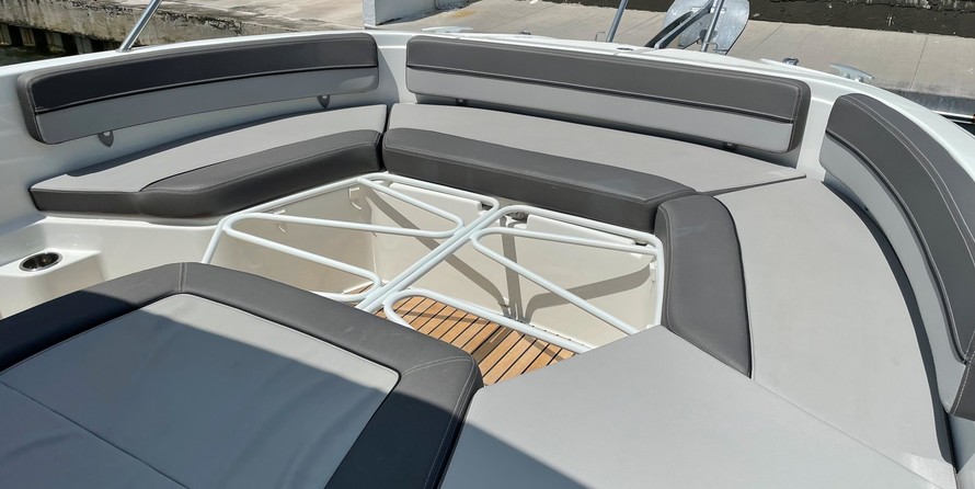 Jeanneau Cap Camarat 9.0 CC