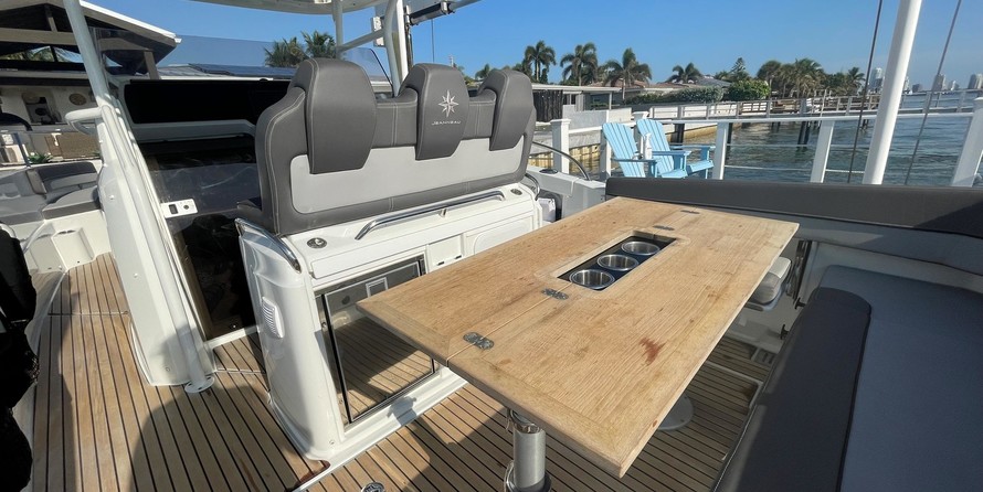 Jeanneau Cap Camarat 9.0 CC