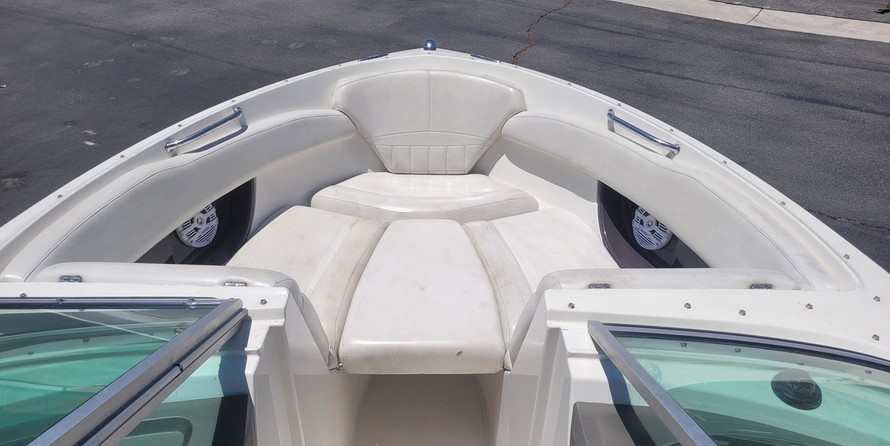 Regal 2200 Bowrider