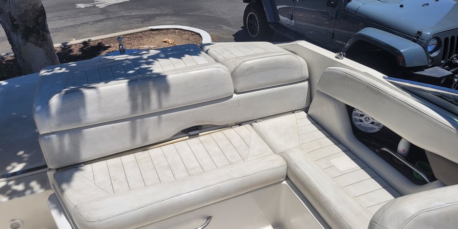 Regal 2200 Bowrider