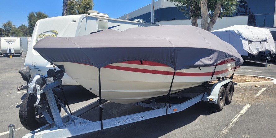 Regal 2200 Bowrider