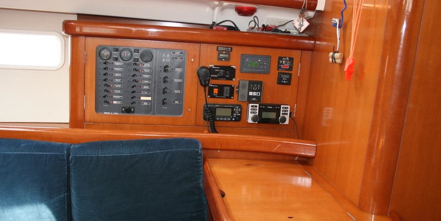 Beneteau Oceanis 423