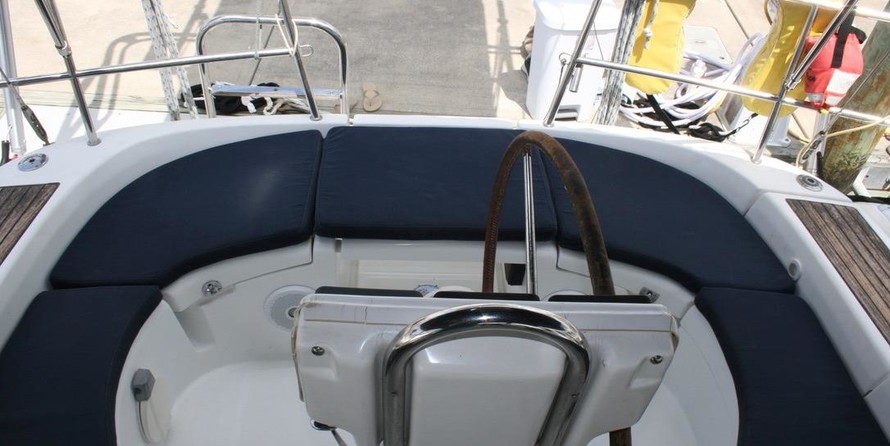Beneteau Oceanis 423