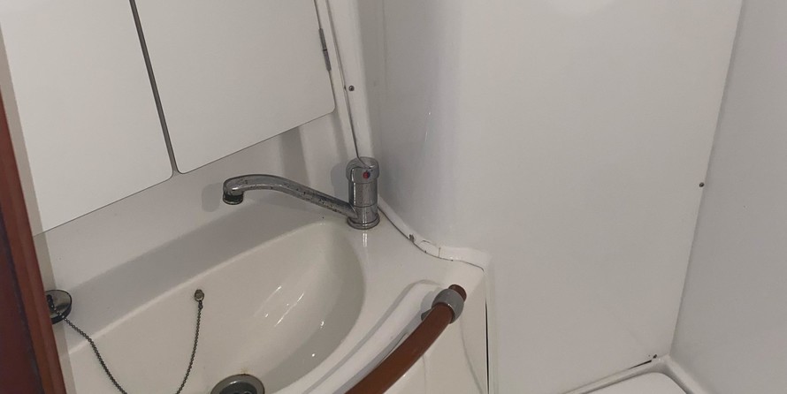 Beneteau Oceanis 423