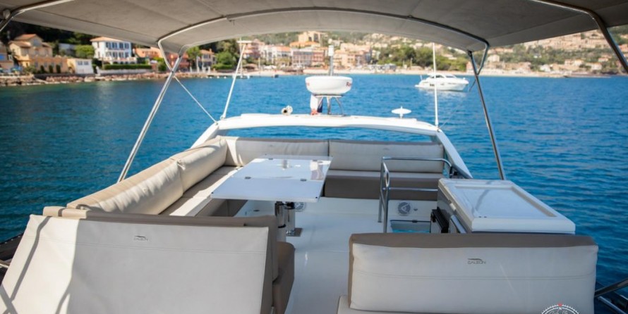 Galeon 460 Fly