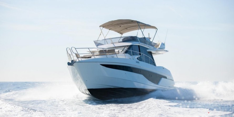 Galeon 460 Fly