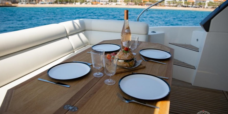 Beneteau Monte Carlo 52